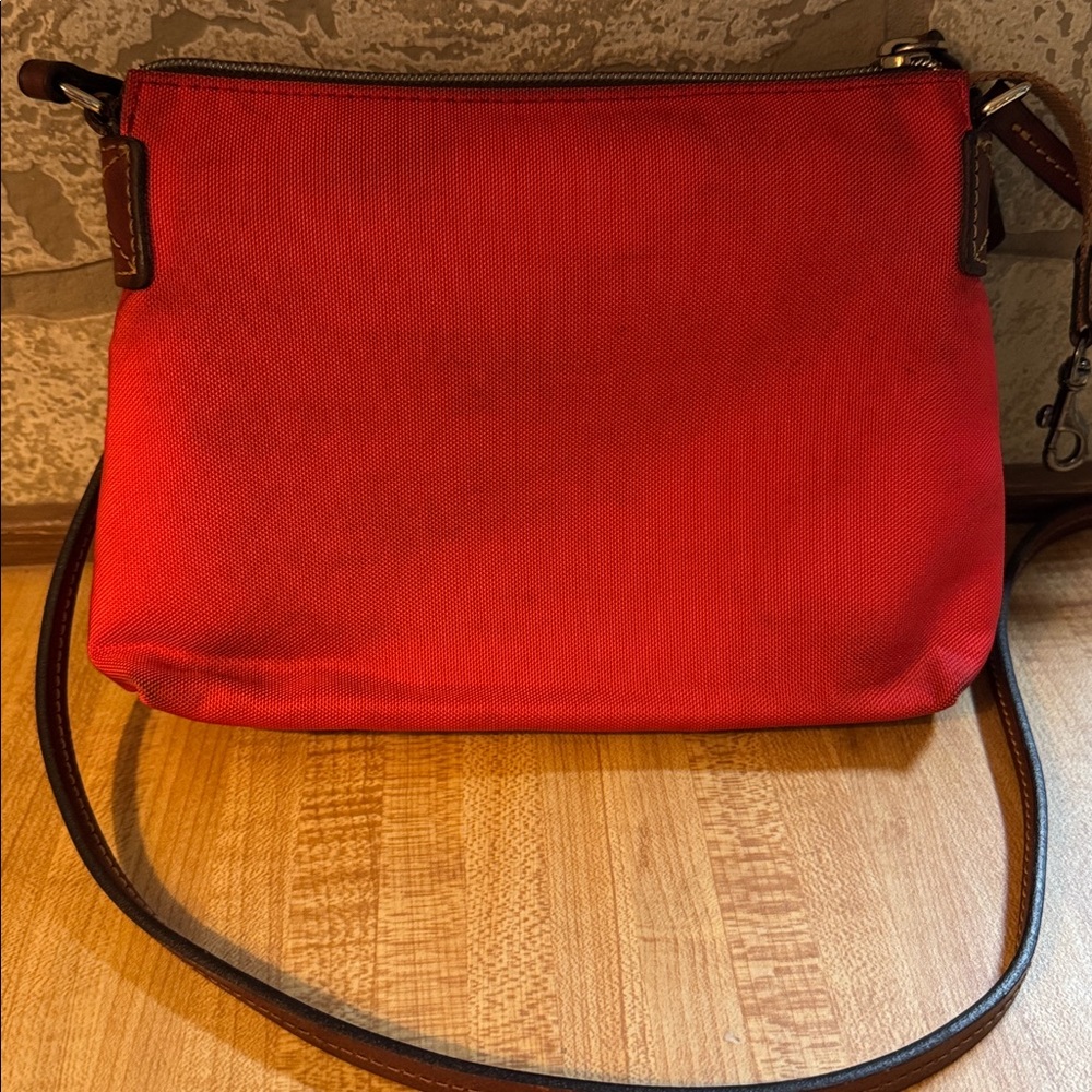 Dooney and Bourke Canvas Crossbody REHAB - Picture 3 of 9